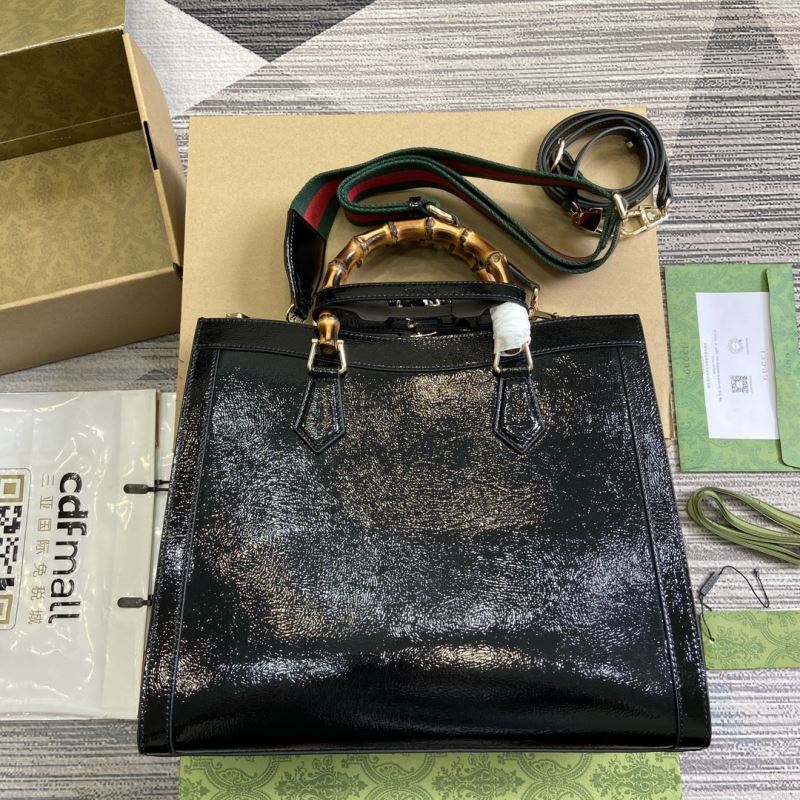 Gvc*1 tote bags